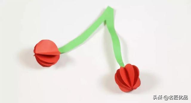 六一儿童节卡纸手工作品，六一儿童节怎样用卡纸做手工（暑假手工孩子赞爆了）