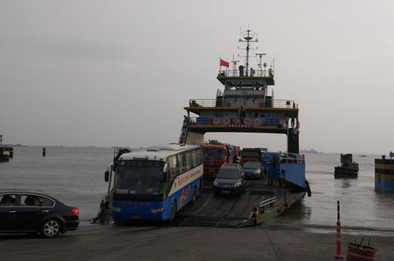 陕豫湘鸡鸣三省在哪里，苏皖豫陕大巴车三天游十城是一种什么节奏