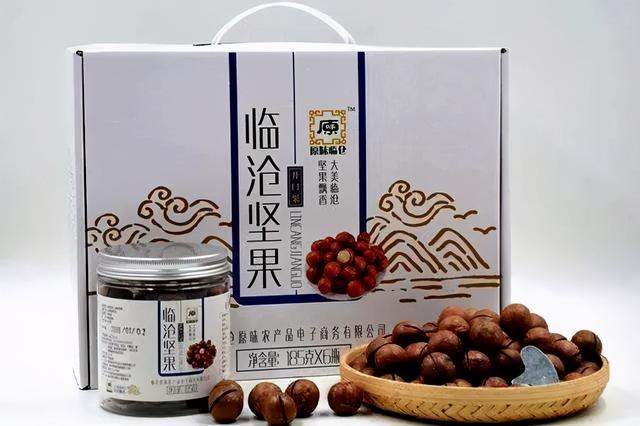 夏威夷果长什么样，原来夏威夷果是长这样的（夏威夷果：“名不副实”的坚果）