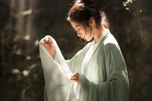 初学者学习古筝的好处，学古筝居然有这么多的好处