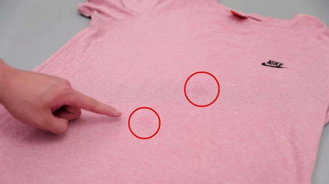 衣服上的顽固污渍怎么去除，衣服上顽固污渍怎么去除