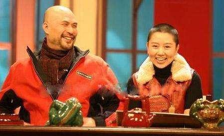 徐锦江老婆蚂蚁，徐锦江与圣诞老人对比