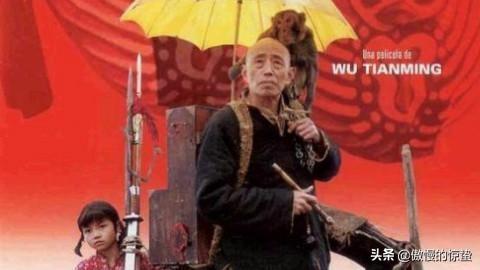 四川川剧魔术师变脸，神秘机关原来藏在这里