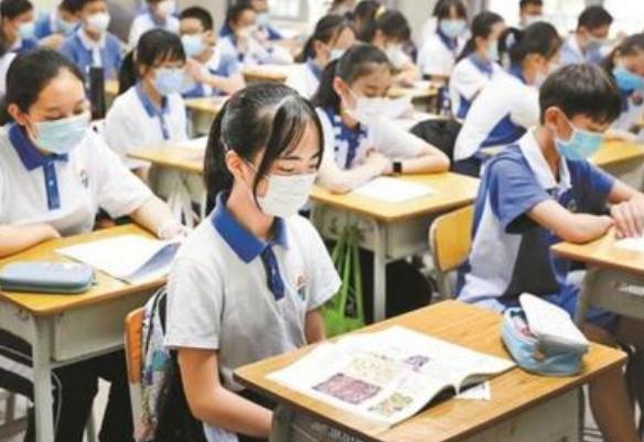 高中是义务教育吗，什么时候高中能纳入义务教育