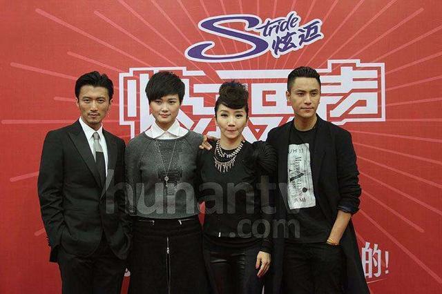 陈坤用耳机砸谢霆锋，陈坤谢霆锋最近消息