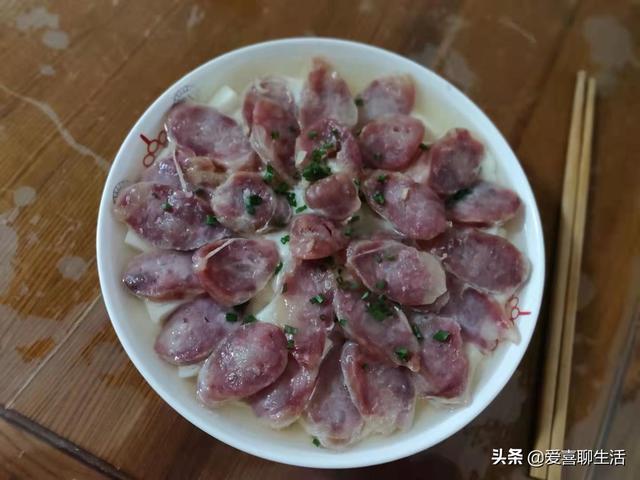 蒸臭豆腐块怎么蒸才好吃，夏天就馋“臭豆腐”这个吃法