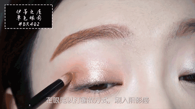 一步一步教你学化妆，零基础都可以学会的化妆教程（手把手教你画简单精致的日常妆）