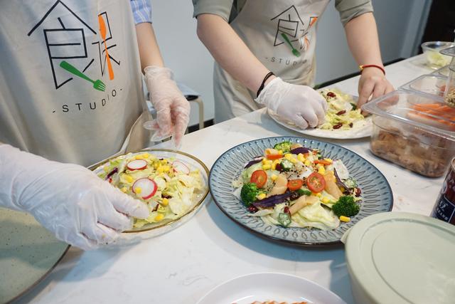 轻食沙拉培训班，轻食沙拉培训教程（轻食制作技能培训）