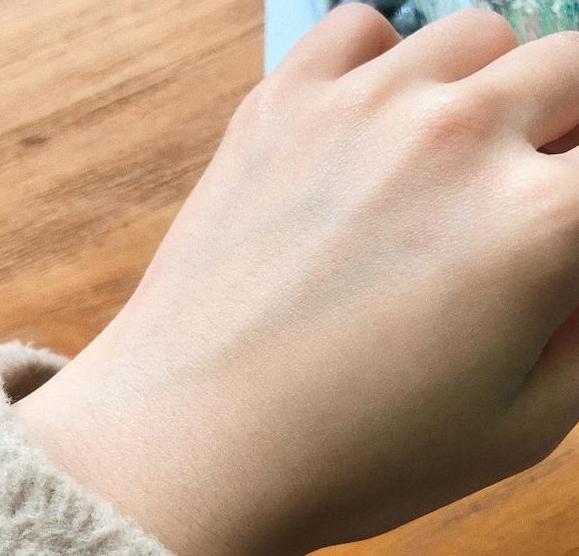 雅顿金胶跟银胶区别，伊丽莎白雅顿银胶