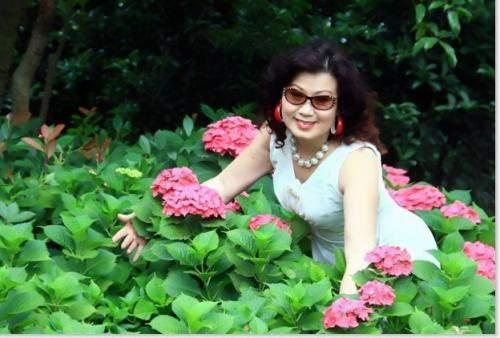 中年女性微信头像，中年女性的微信头像应该选哪些