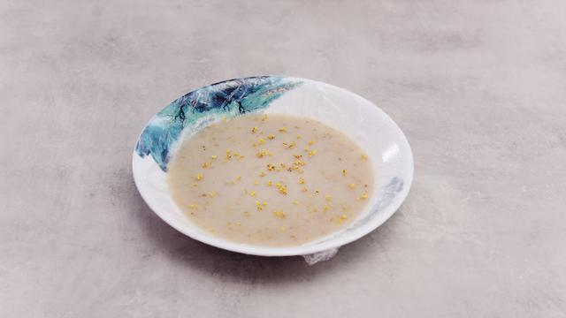 这糕点曾数次出现在甄嬛传和红楼梦中，甄嬛传宫廷糕点做法