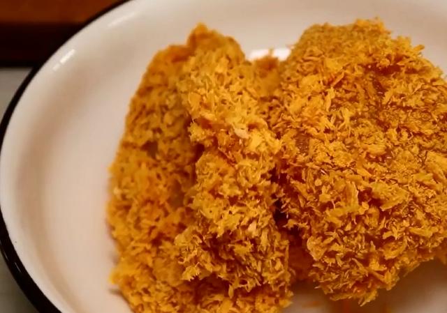 汉堡怎么做好吃又简单，简单好吃的汉堡包做法（健康美味家庭版汉堡）