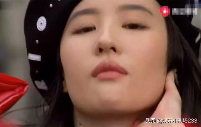 刘亦菲是什么脸型，刘亦菲真人脸型是瓜子脸（终于看到刘亦菲的真实“面目”）