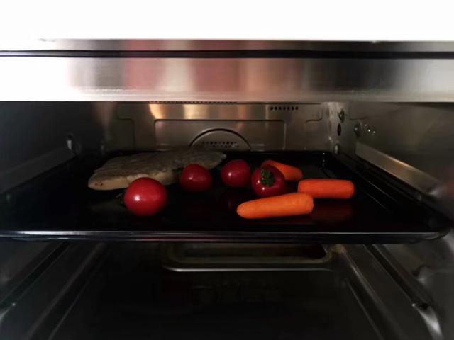 鸡胸肉蔬菜沙拉，蔬菜沙拉鸡胸肉怎么做（#夏日开胃餐#鸡胸肉蔬菜沙拉）