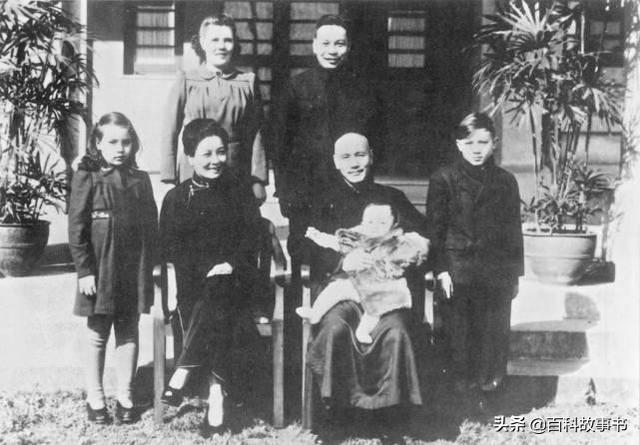 蒋介石死了几年了，蒋介石逝世13年后