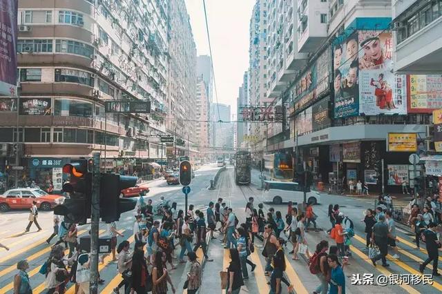 香港年薪100万要交多少税，可身体的缺憾导致恋爱受挫