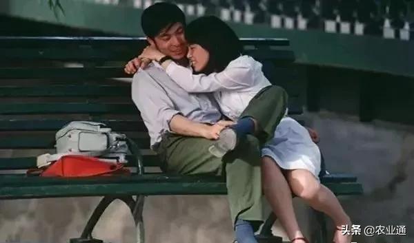 老歌经典大全80年代，盘点80年代经典老歌（80年代的那些老歌）