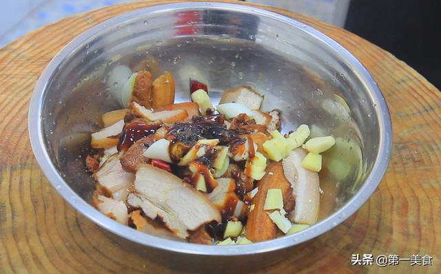 条子肉制作过程，厨师长教你做条子肉