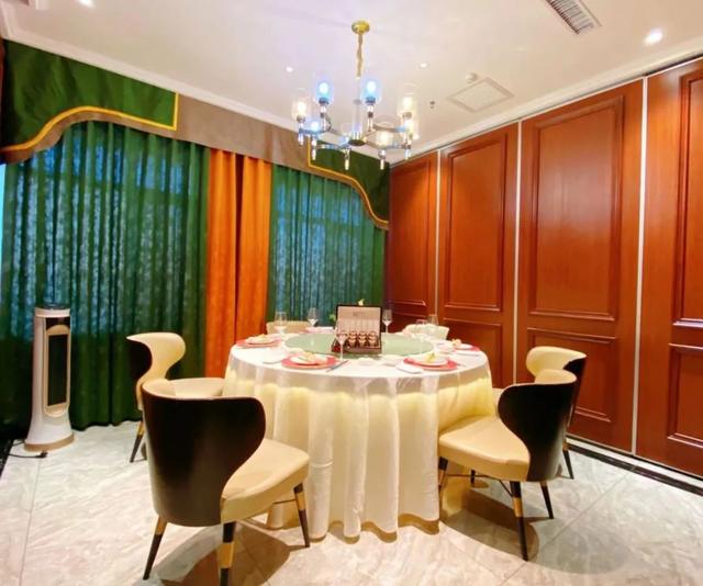 广州最有潜力的粤菜餐厅，三代餐饮世家的90后老板在长春做创意粤菜