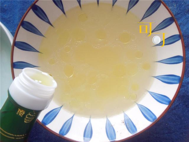 椒麻石锅鸡做法，做一碗藤椒鸡肉吧