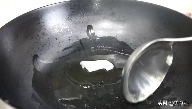 大蒜肚条的做法，大蒜烧肚条做法图解