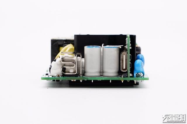 罗永浩谈锤子新机，罗永浩确认锤子新机与其没有关系