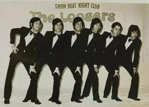 谭咏麟年轻照片，谭咏麟年轻时也是大帅哥