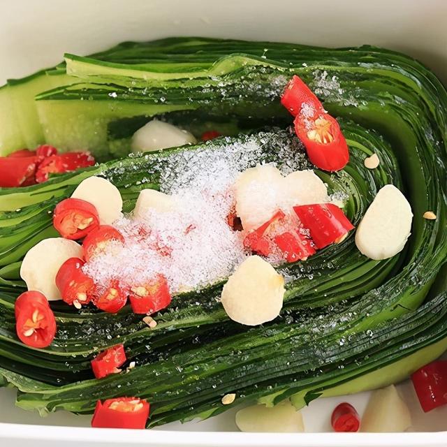 酸甜可口的泡黄瓜教程，当天就能吃的青瓜泡菜