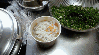 地铁里的美食节目叫什么名字，《乡厨》第一集播出