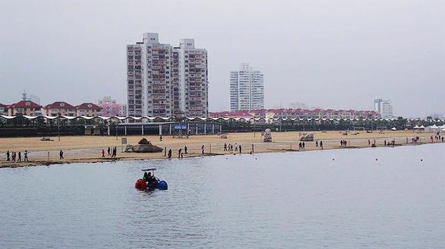 金山免费沙滩地点，周末清凉一“夏”奉贤碧海金沙和金山城市沙滩游玩攻略来啦