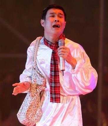 为什么小沈阳春晚红了，28岁上春晚爆红的小沈阳