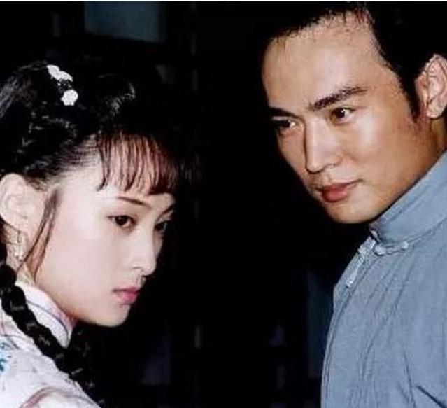近几年穿古装最帅的男明星图，他现代样貌平平