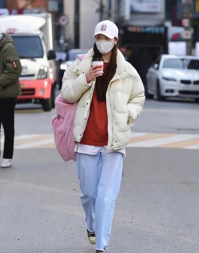 韩国服装搭配图片，最新韩国穿搭