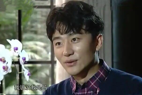 11岁黄轩现状，倒霉的黄轩12岁父母离婚