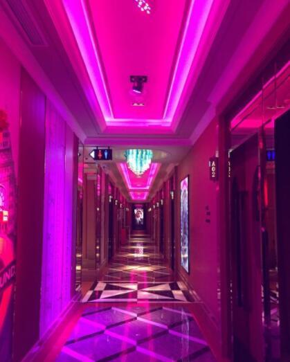 五音不全ktv必点，KTV唱歌五音不全唱歌需要技巧的KTV唱歌五音不全