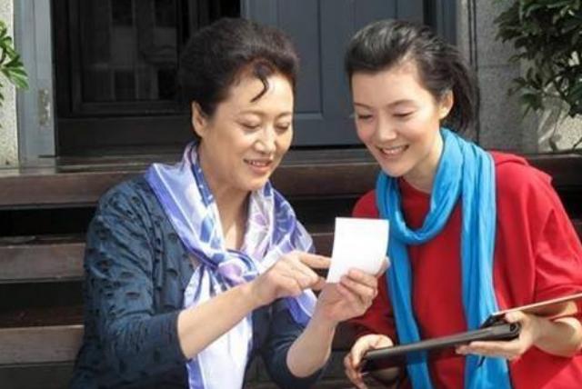 母女俩先后离异，车晓王丽云是亲母女吗