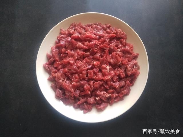 牛肉丸的制作方法，如何做出来的牛肉丸好吃（家庭版制作Q弹的牛肉丸）