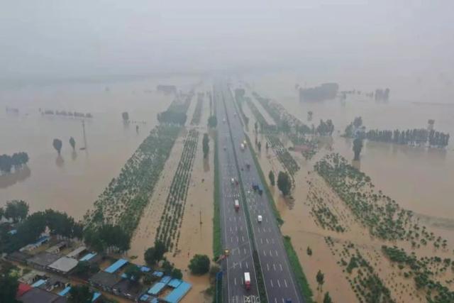 河南又成暴雨中心，河南大暴雨与台风有关吗