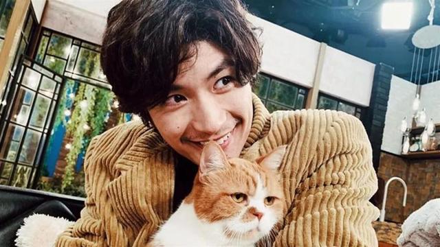 小栗旬九宫格，恋空男主三浦春马自杀