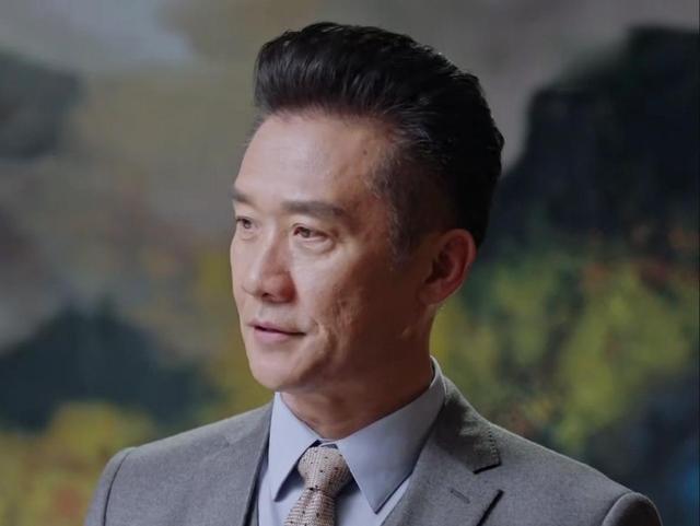 突围里的朱昌平是什么人物，《突围》从“道奇车”入手可以理清人物关系