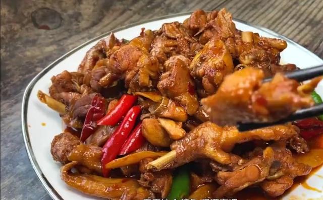 炒鸡肉怎么炒好吃又不柴，家常炒鸡肉的做法