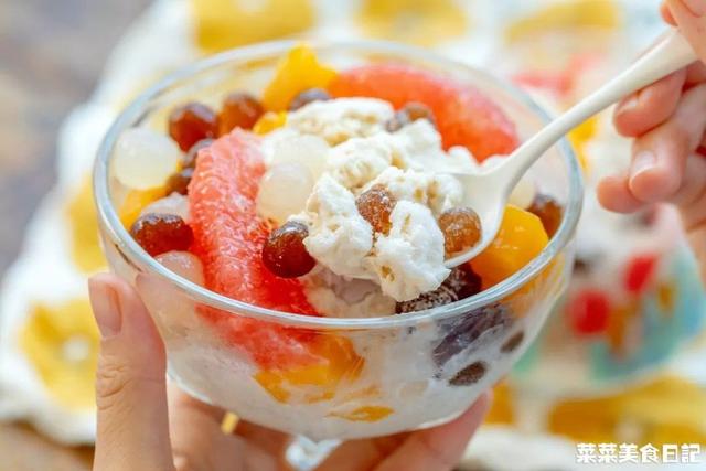 冰沙怎么做不需要冰，冰沙这样做太省心了