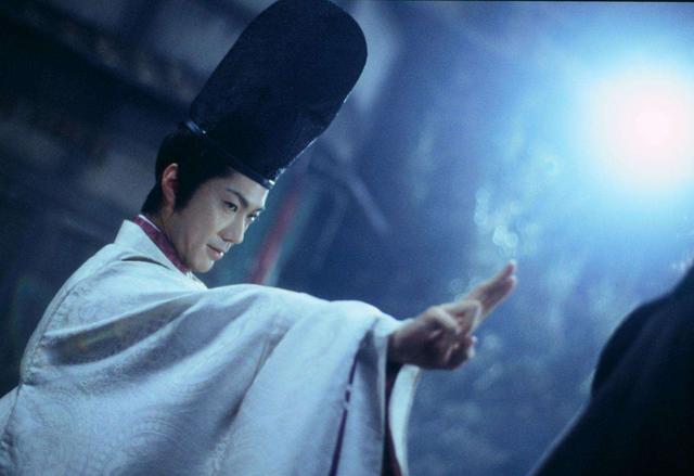 阴阳师百鬼夜行，从游戏看日本妖怪传说（阴阳师百鬼夜行排行）