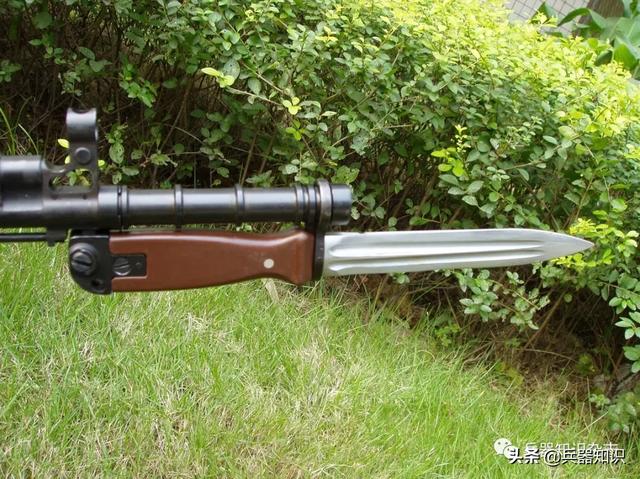 81式半自动步枪，81式自动步枪简介（已在枪迷心中占据了非常重要的地位）