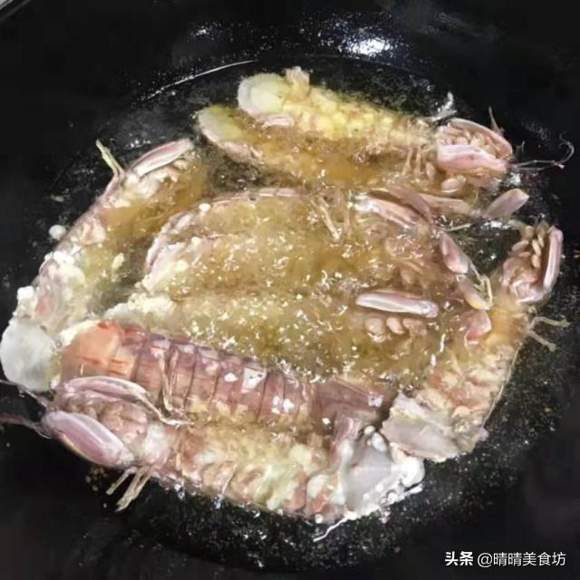 椒盐皮皮虾怎么做，椒盐皮皮虾的正宗做法大全（夏日大排档的当家菜）