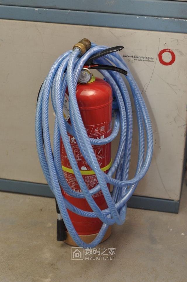 小型太阳能发电系统，家用太阳能发电系统介绍（看看无良公司是如何欺骗农户的）