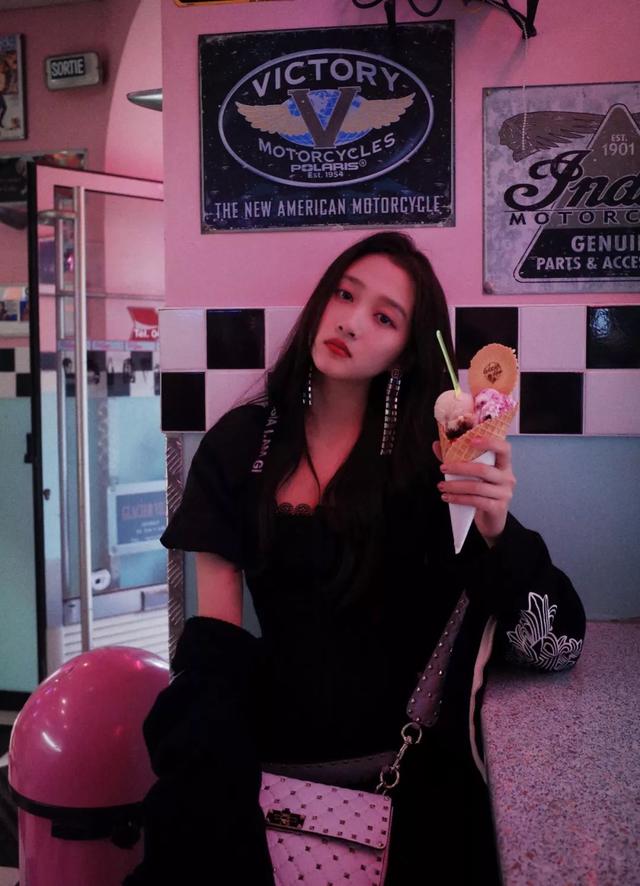 刘亦菲侧颜为什么好看，刘亦菲不是基因彩票