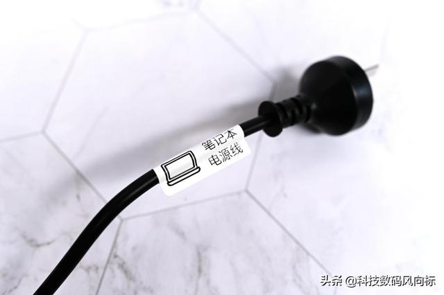 面单打印机怎样打印标签，使用标签打印机要注意什么