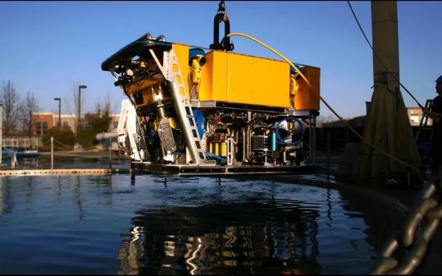 无人机是如何探索海洋的，无人机水下有多酷