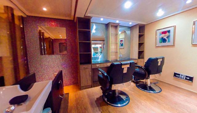 长江三峡豪华游轮黄金系列时间表，花费近2万元乘坐长江游轮